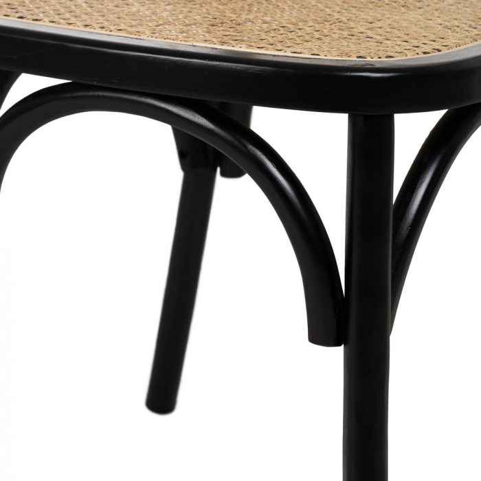 Scaun negru din lemn elegant [8]