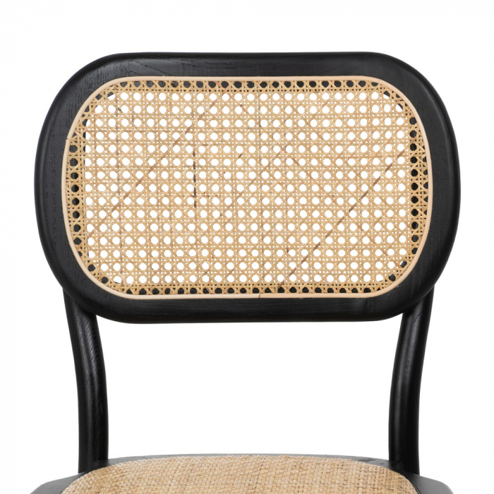 Scaun negru din lemn minimalist [5]