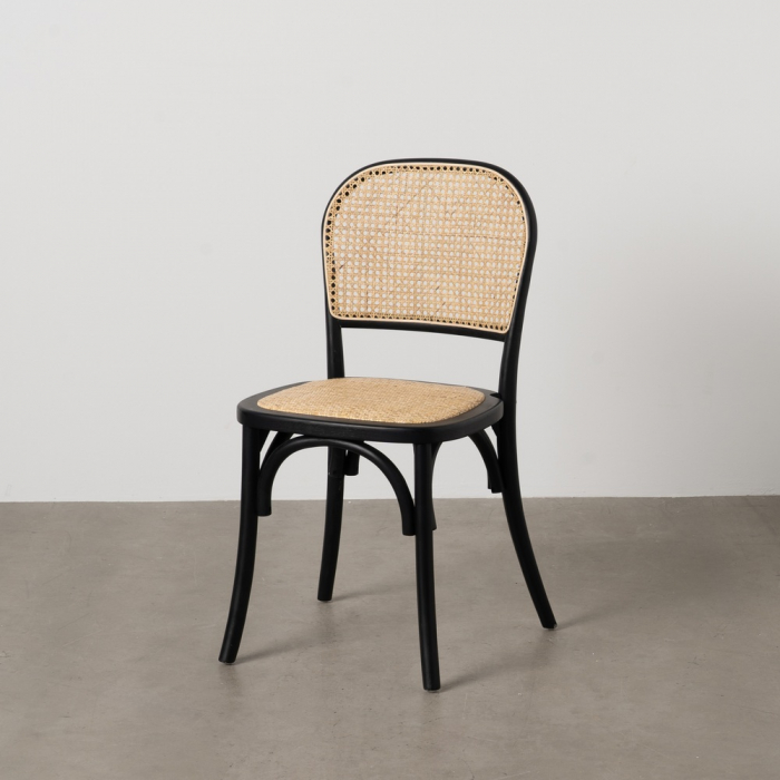 Scaun negru din lemn clasic confortabil [1]
