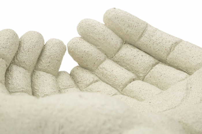 Set boluri decorative mâini din rășină bej – imagine principală – Hands Stons [6]
