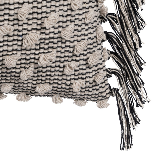 Set 2 perne cu franjuri bej și negru din bumbac și poliester 30x60 cm [4]