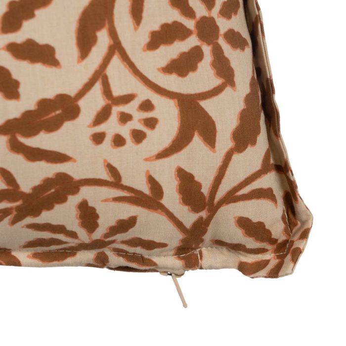 Set 2 pernute etnice cu print floral in relief [4]