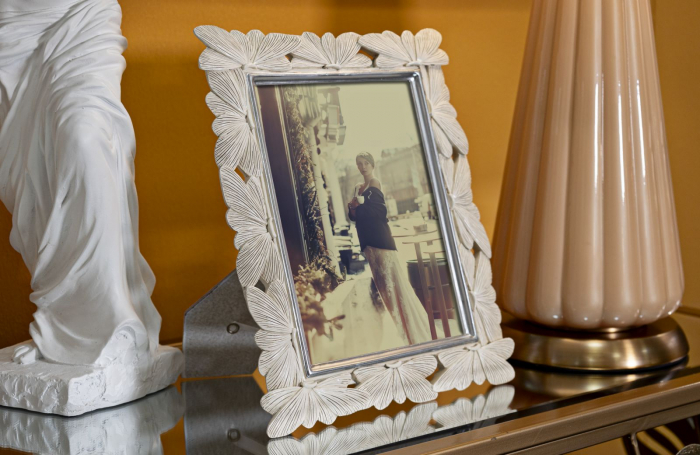 Rame foto crem din rășină cu fluturi – imagine principală – Butterfly [5]