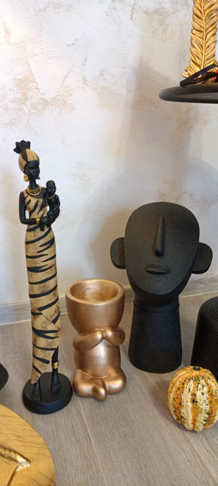 Set 3 Ghivece Auriu Marcel - Design Unic pentru Un Decor Modern [7]