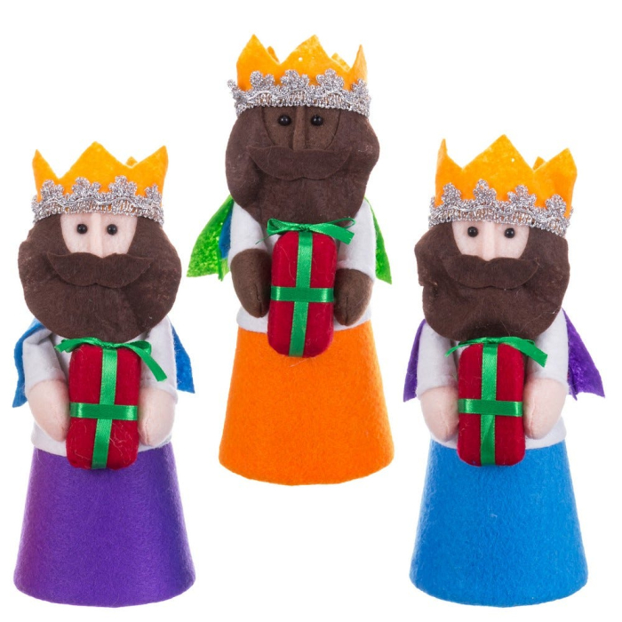 Set 3 regi magi mici din textil cu coroane aurii bărbi mari mantii colorate și daruri [1]