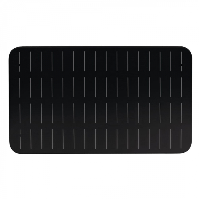 Set de 2 mese Pankow charcoal într-o curte urbană cu scaune negre și decor minimalist [4]