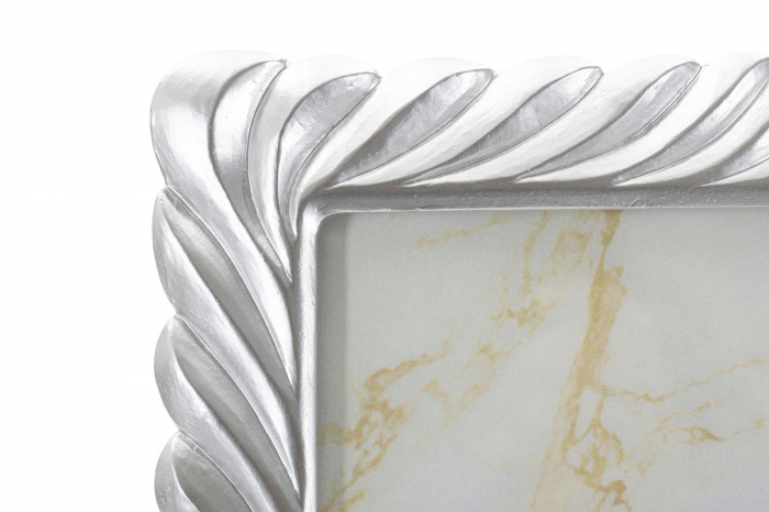 Ramă foto argintie cu design sculptat elegant – imagine principală – Carvy [3]