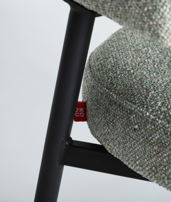 Set de 2 scaune cu structura metalica neagra si stofa verde marmorat Merano [7]