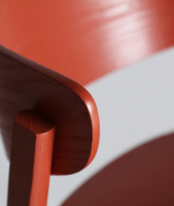 Set de 2 scaune de bar din lemn de frasin coral cu spatar curbat VREDEN [7]