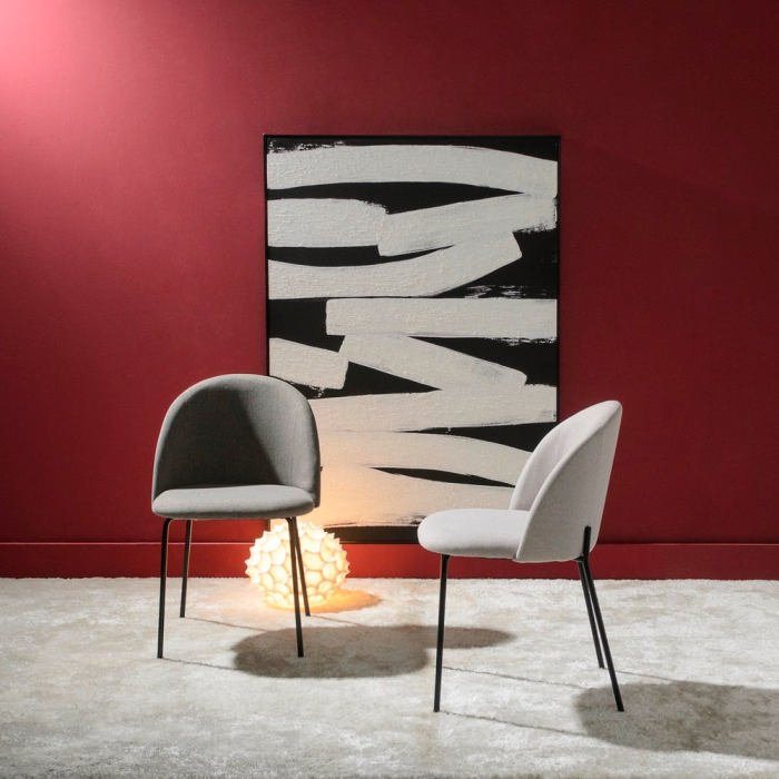 Set 2 scaune dining tapitate gri cu design compact și picioare metalice negre [2]
