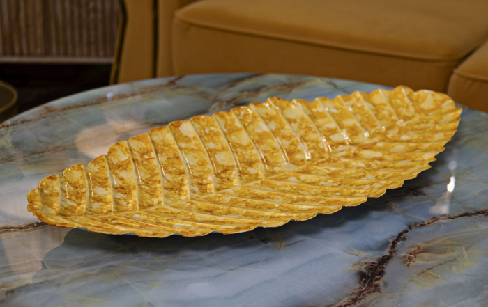Tăvi decorative metalice galbene în formă de frunză – imagine principală – Drop Yellow [7]