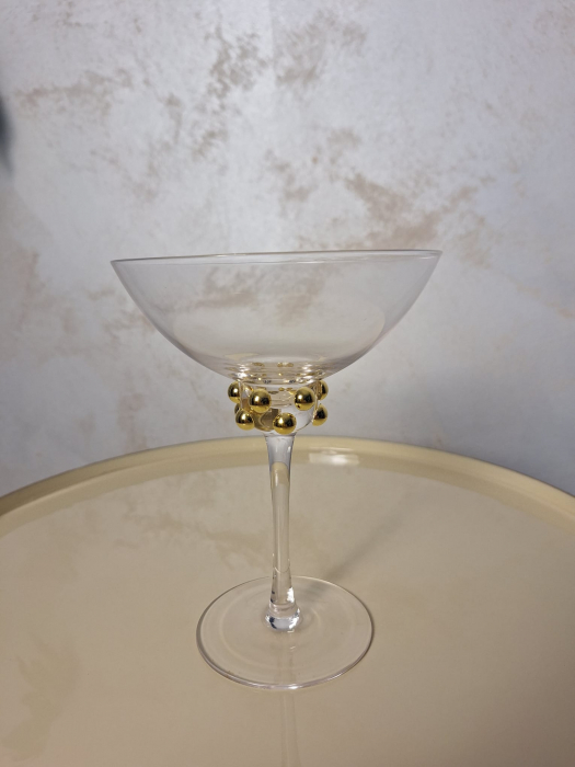 Pahare cocktail din sticlă cu accente aurii pentru un decor sofisticat [3]