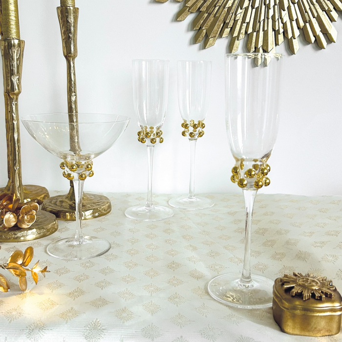 Pahare champagne din sticlă cu accente aurii pentru evenimente elegante [4]