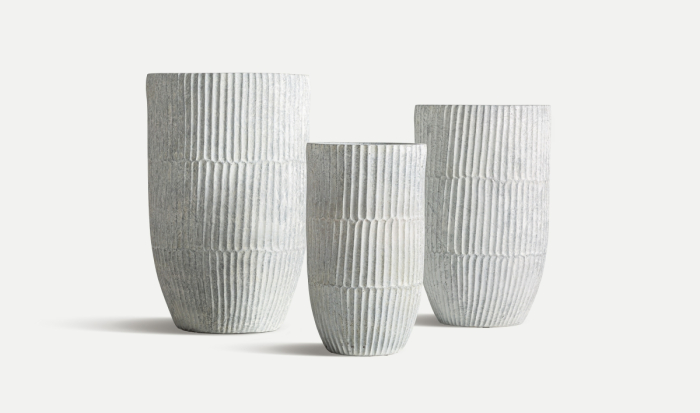 Set ghivece decorative din ceramică gri cu textură verticală [1]