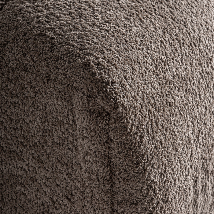 Sofa din stofă maro cu forme volumetrice [7]