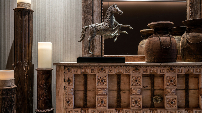 Statueta cal lemn tropical si bronz|Statuete contemporane elegante [3]