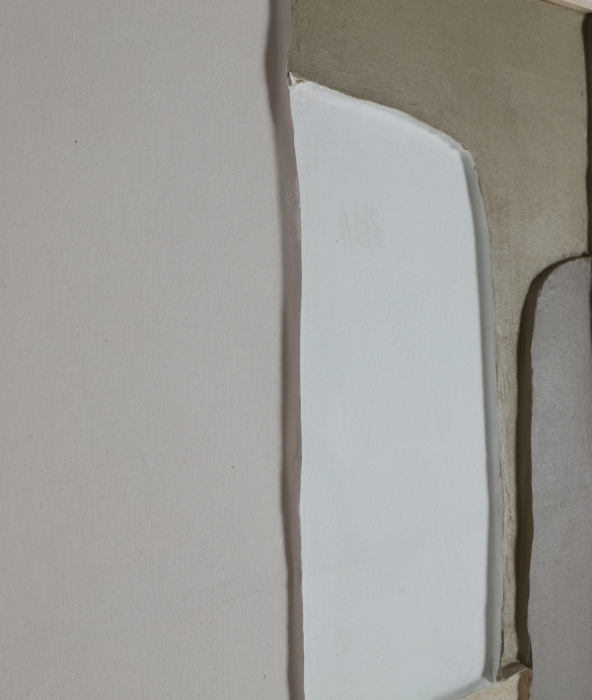 Tablou abstract din panza bej cu accente verzi si rama din lemn de pin Talum [2]