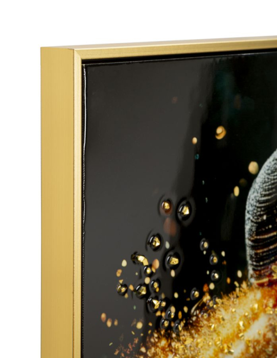 Tablou Canvas cu rama din lemn portret feminin elegant cu accente aurii [2]