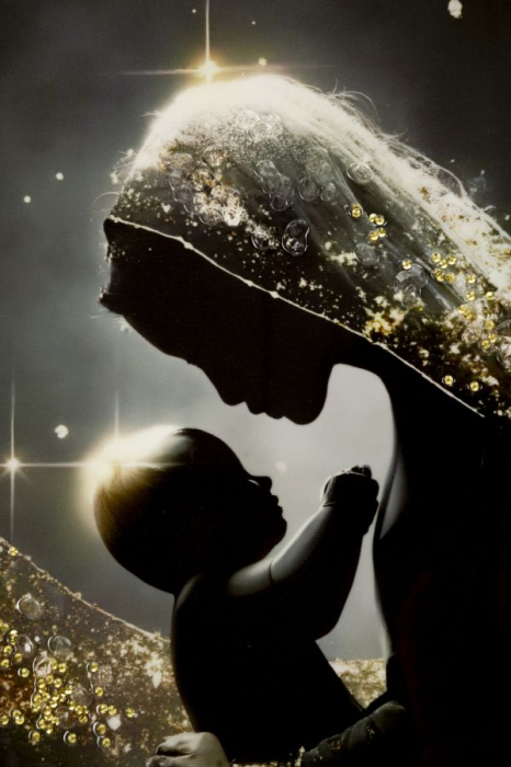 Tablou Canvas cu rama din lemn scena maternitate sub luna aurie decor multicolor [3]