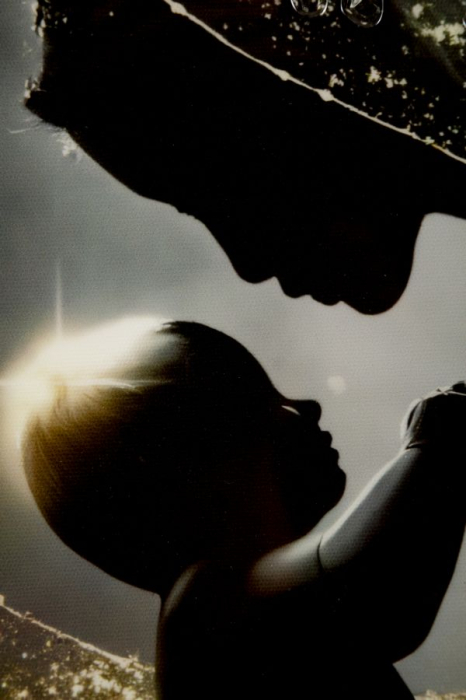 Tablou Canvas cu rama din lemn scena maternitate sub luna aurie decor multicolor [5]