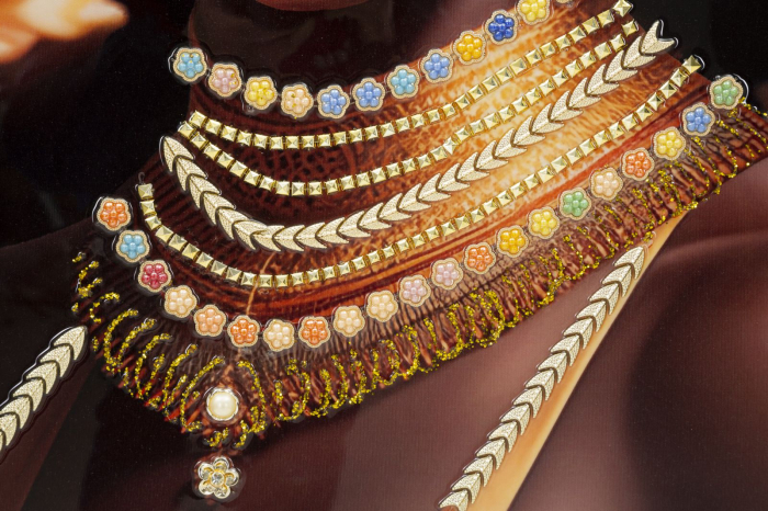Tablou Femeie Flori Roz [3]