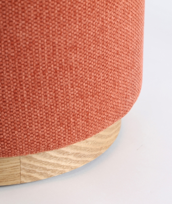 Taburet rotund tapițat în teracotă cu bază din lemn MYON – taburet cilindric modern [3]