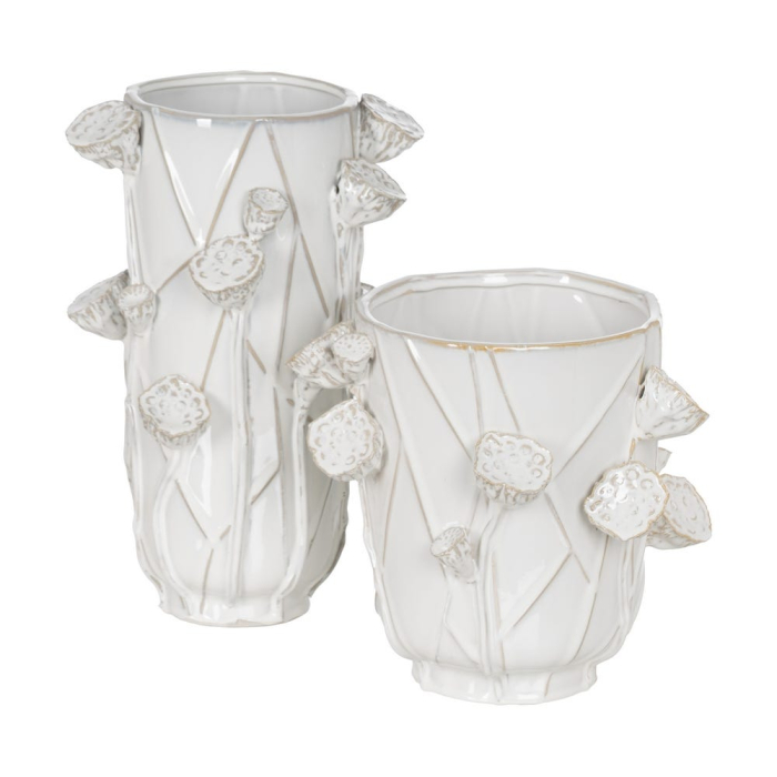 Vază decorativă din ceramică albă cu detalii florale reliefate [2]