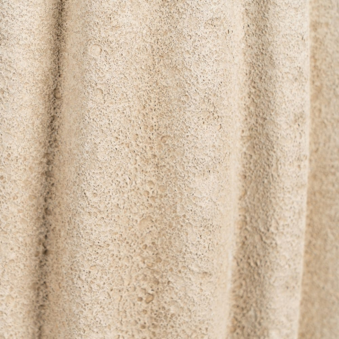 Vază decorativă din ceramică bej model striat vertical formă alungită [5]