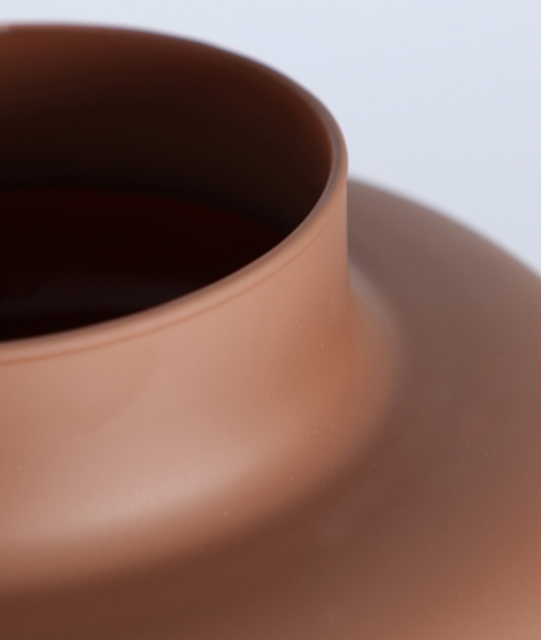 Vază sticlă mată ciocolatie Liam – vază decorativă din sticlă mată [3]