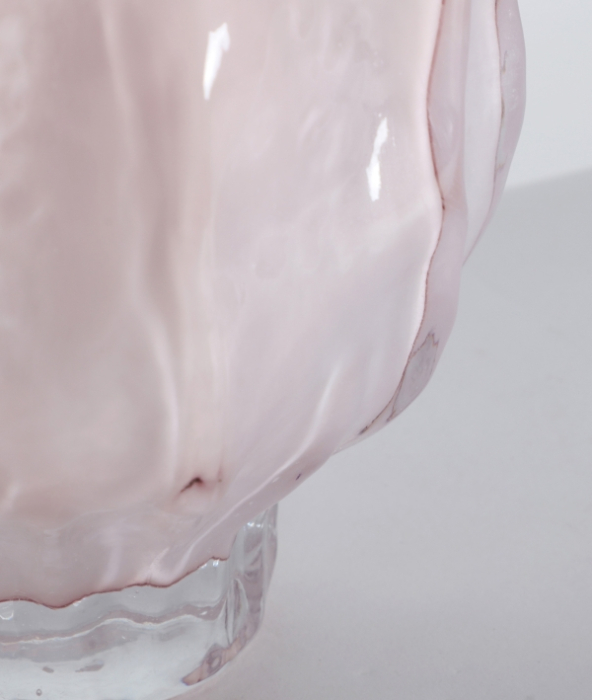 Vază sticlă roz pal organică finisaj translucid Rose – imagine principală [3]
