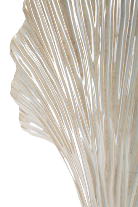 Vază decorativă evantai din ceramică alb perlat cu striații fine în relief și interior bej [5]