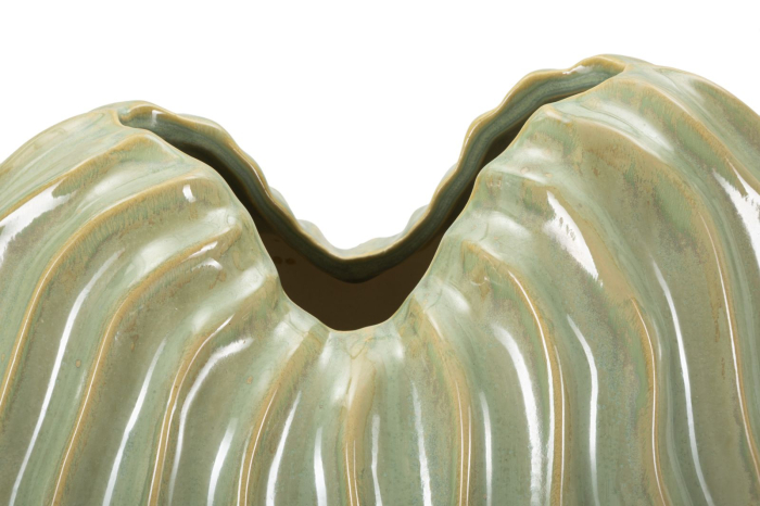 Vază decorativă înaltă din ceramică verde salvie cu coaste ondulate și gură asimetrică [4]