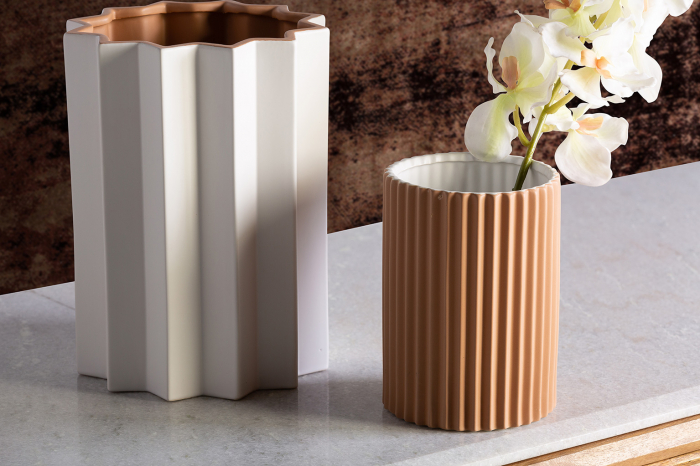 Vaza Art Deco ceramica alba|Vaze decorative plisate [8]