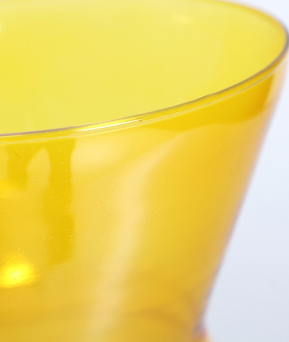 Vază decorativă din sticlă galbenă și mov cu design modern [3]