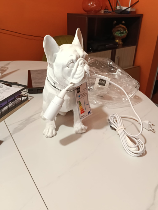 Veioză handmade albă din policompozit în formă de buldog [10]