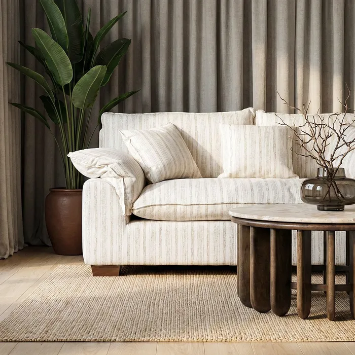 Canapele - Canapea crem cu 2 locuri tapitată din stofă cu dungi fine