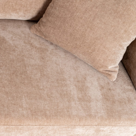 Canapea de 3 locuri din stofă de culoare taupe și în stil modern minimalist [6]
