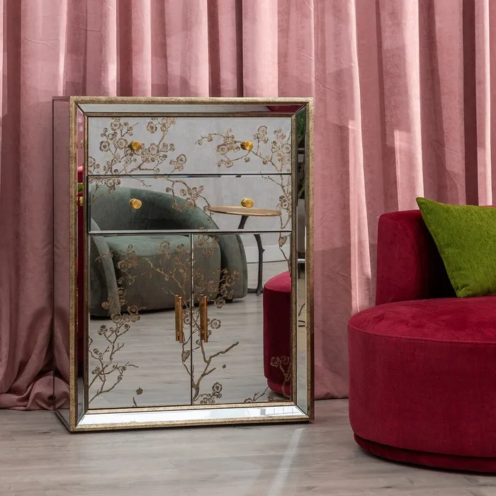 comoda cu oglinda pentru dormitor CreativDeco [1]