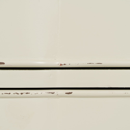 Comodă din lemn natur crem cu aspect vintage [9]