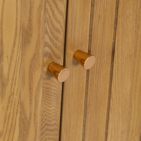 Comoda compacta cu usi reliefate - Design simplu pentru spatii moderne | CreativDeco [6]