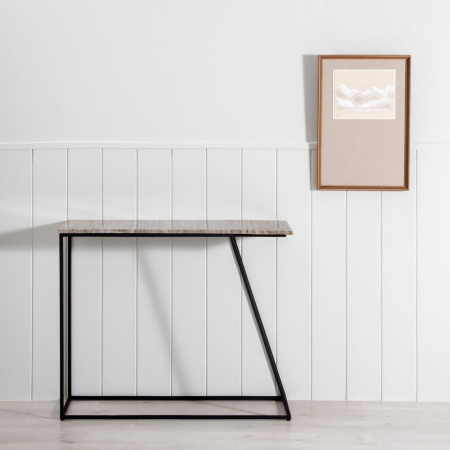 Consolă travertin Ixia – piatră maro cu nervuri și cadru metalic negru – vedere frontală [8]