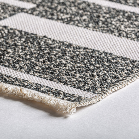 Covor alb-negru|Covoare birou moderne [1]