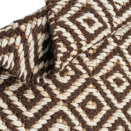 Covor din iută natural maro model geometric Altea – vedere de sus, romburi repetate, textură de iută. [2]