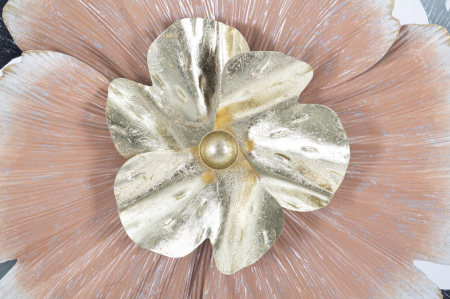 Decoratiune Indrazneata Impact CreativDeco - Flori Metalice si Stil Unic [1]
