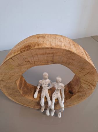 Figurina Cuplu din lemn de mango si aluminiu - creativdeco.ro [5]
