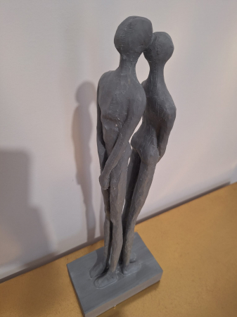 Figurina Cuplu spate in spate, rasina, gri - creativdeco.ro [6]