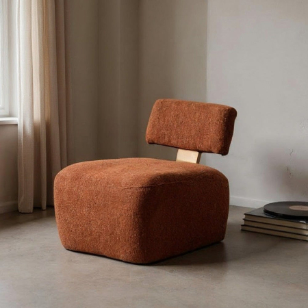 Colectia noua - Fotoliu cărămiziu din stofă și lemn cu design minimalist în stil japandi
