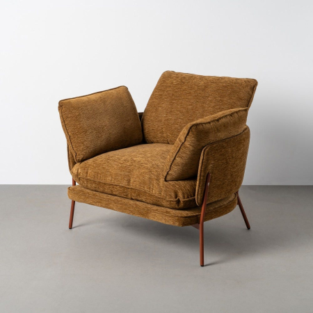 Fotolii - Fotoliu din stofă maro deschis cu perne și picioare metalice