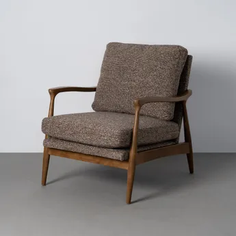 Fotolii in Stil Scandinav - Fotoliu living din stofă maro și lemn de cauciuc