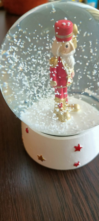 Decoratiuni Craciun | Glob de Apa Spargatori de Nuci - creativdeco.ro [3]